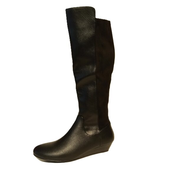 SO BOOTS  sz 9   Albacore  Knee High  Black  Adjustable  Side Zipper  New in Box - Picture 1 of 9